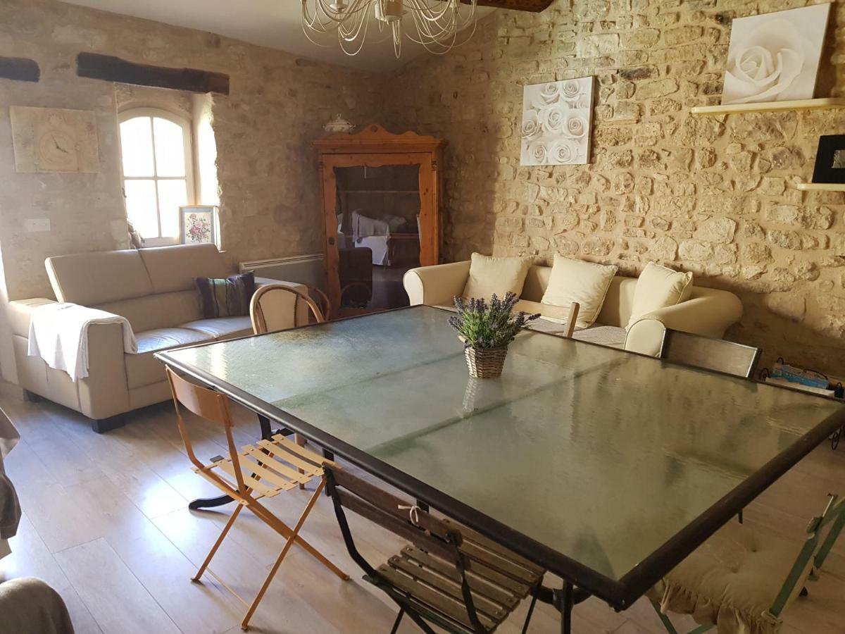 فندق Le Crillon Murs  المظهر الخارجي الصورة